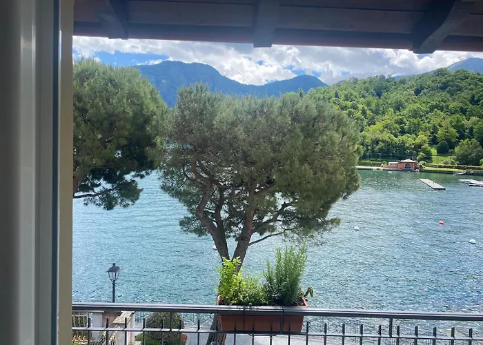 La Casa Sul * Lenno